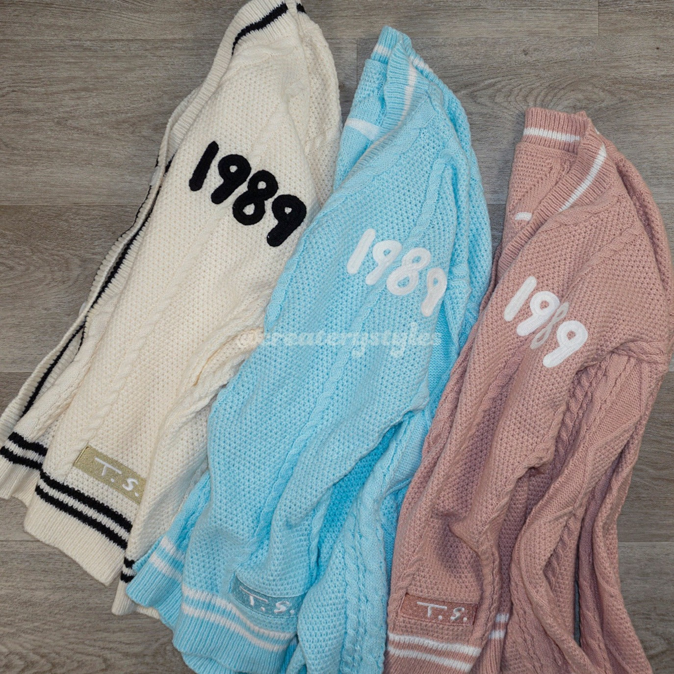 1989 Seagulls Cardigan, Mult Color